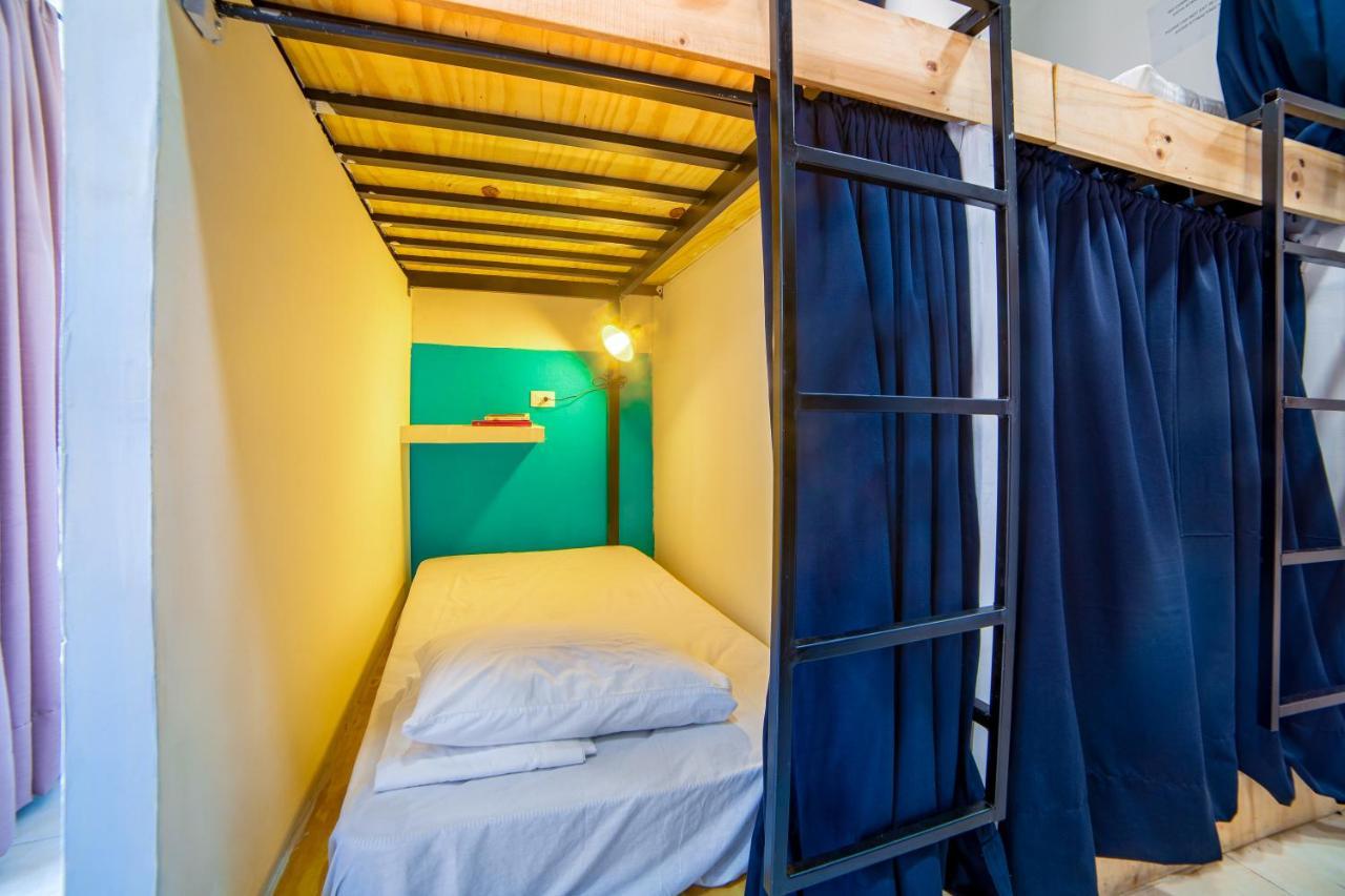 Hostal Ten To Ten Пуэрто-Вальярта Экстерьер фото