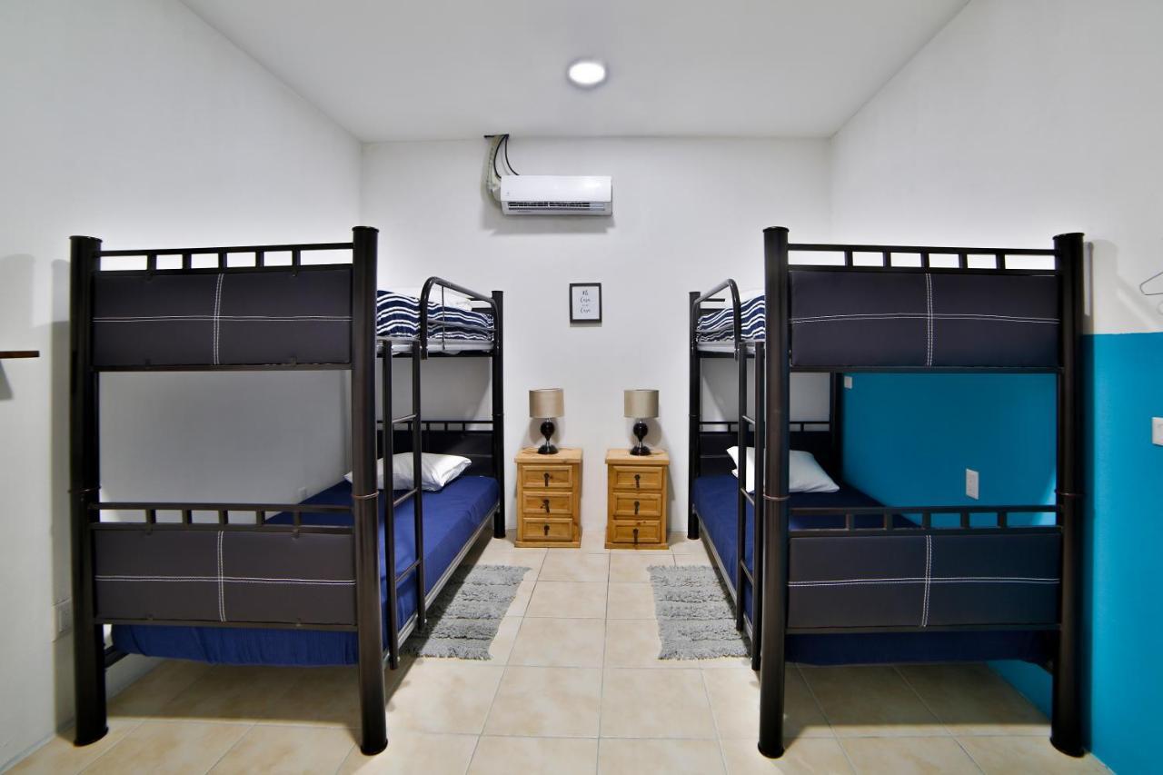 Hostal Ten To Ten Пуэрто-Вальярта Экстерьер фото